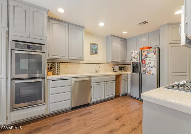 5200-white-oak-ave-30-encino-ca-91316/hzid_c3ee3c03