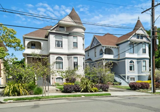 1833-clinton-ave-alameda-ca-94501/hzid_65670323