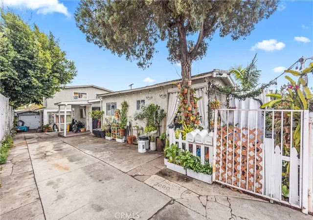 2424-west-los-angeles-ca-90016/hzid_4d86a156