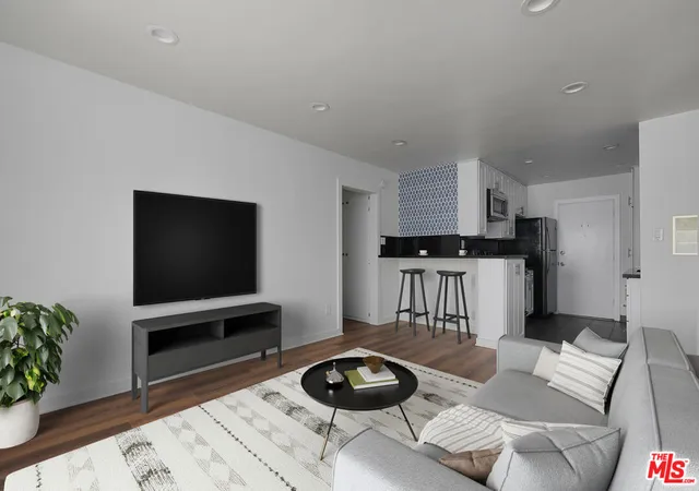960-larrabee-st-218-west-hollywood-ca-90069/hzid_a19815a5