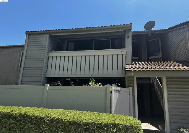 74-carriage-way-74-pomona-ca-91766/hzid_db2099aa
