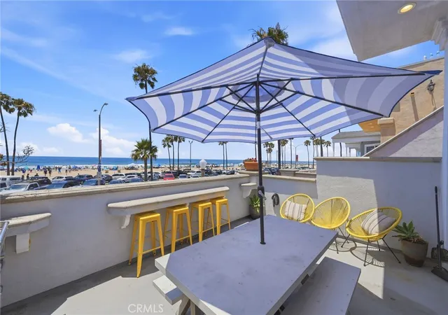 2202-w-oceanfront-newport-beach-ca-92663/hzid_700ce548