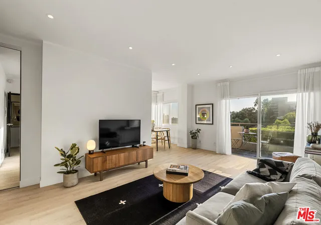 1131-alta-loma-rd-415-west-hollywood-ca-90069/hzid_4f2d0ebc