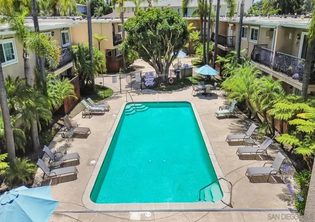 4570-54th-115-san-diego-ca-92115/hzid_e45b0152