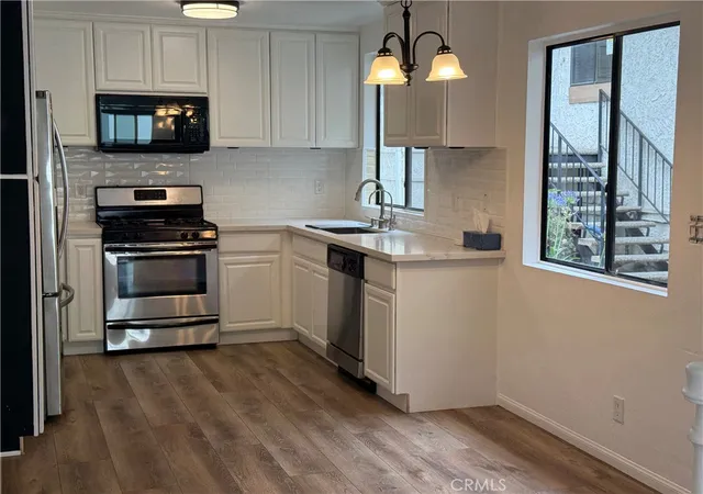950-w-lambert-11-la-habra-ca-90631/hzid_c16c5e39