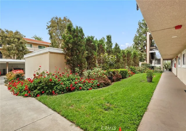 3366-punta-alta-1c-laguna-woods-ca-92637/hzid_4b0683f1