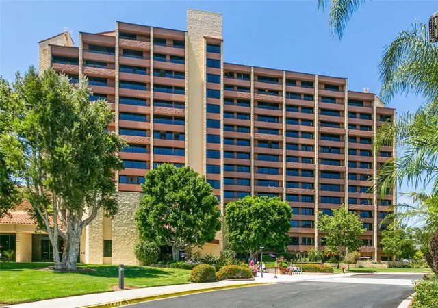 24055-paseo-del-lago-w-1406-laguna-woods-ca-92637/hzid_fb90772f