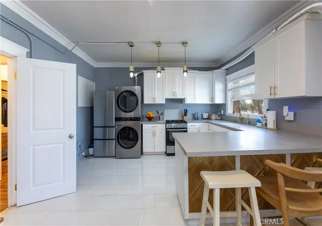 800-pacific-ave-305-long-beach-ca-90813/hzid_0f3bb227