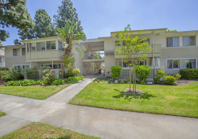 353-ave-sevilla-c-laguna-woods-ca-92637/hzid_6a0e5fba