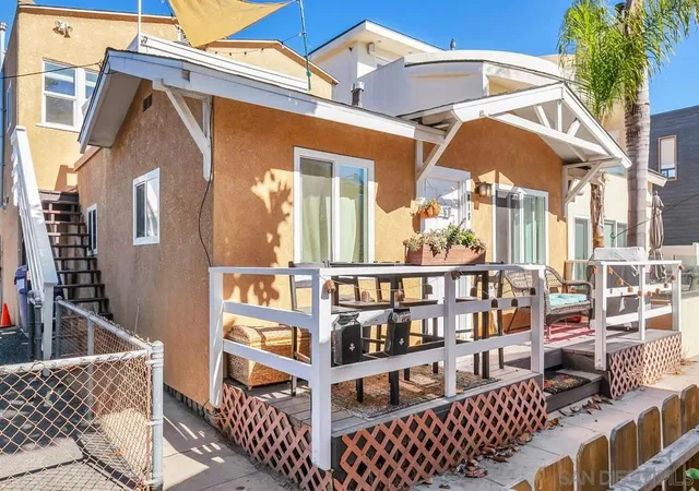 818-820-portsmouth-san-diego-ca-92109/hzid_7acc45e3