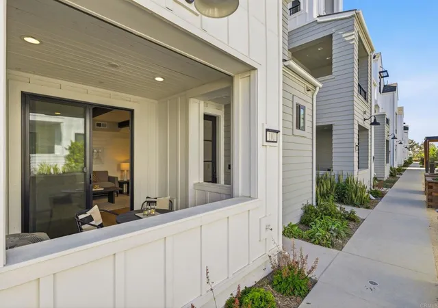 1601-san-remo-pl-101-encinitas-ca-92024/hzid_df2e9f34
