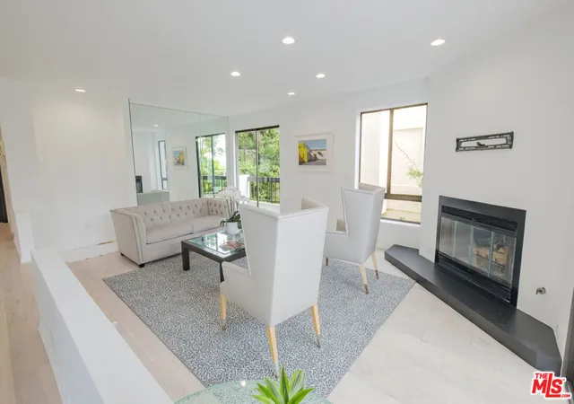 9033-vista-grande-st-3-west-hollywood-ca-90069/hzid_fa16229c
