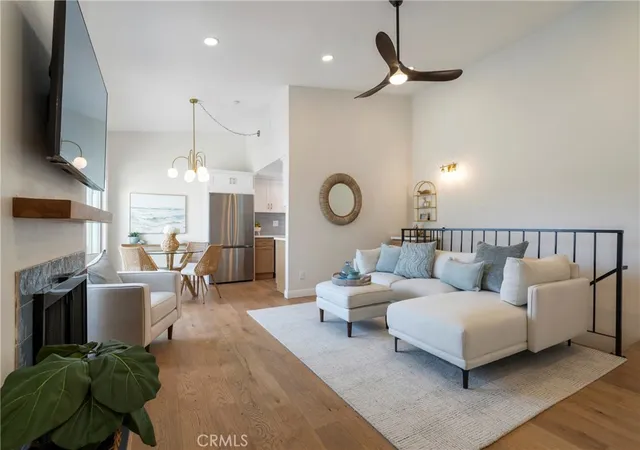 2308-curtis-redondo-beach-ca-90278/hzid_d14d6efb
