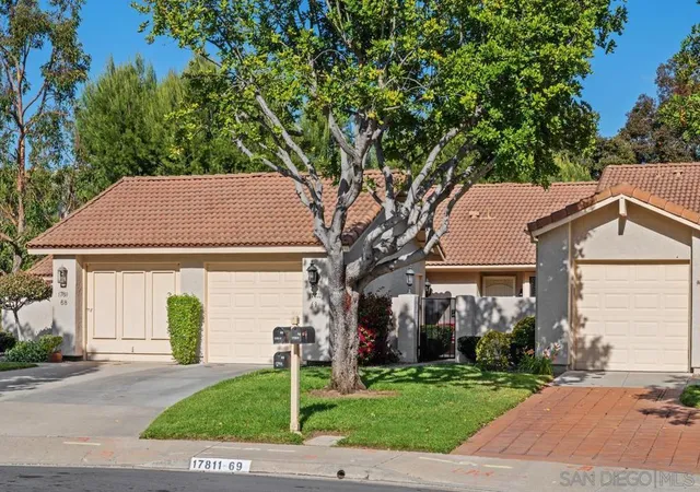 17811-corte-huasco-69-san-diego-ca-92128/hzid_517ad4a9