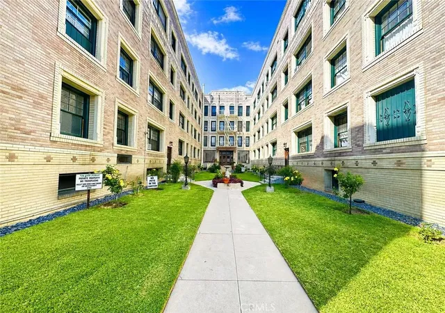 2121-james-m-wood-blvd-411-los-angeles-ca-90006/hzid_7801ac3f