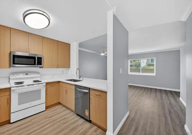 7545-charmant-dr-1301-san-diego-ca-92122/hzid_42654327