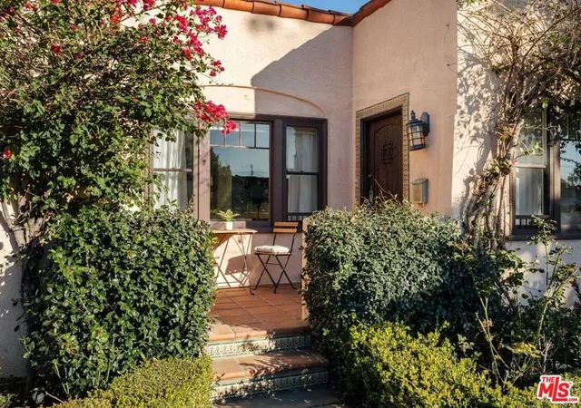 428-n-alta-vista-blvd-los-angeles-ca-90036/hzid_0b160c18