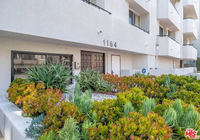 1164-wellesley-ave-204-los-angeles-ca-90049/hzid_b0a378f0