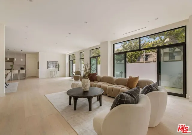 425-n-palm-dr-101-beverly-hills-ca-90210/hzid_e29b72b8