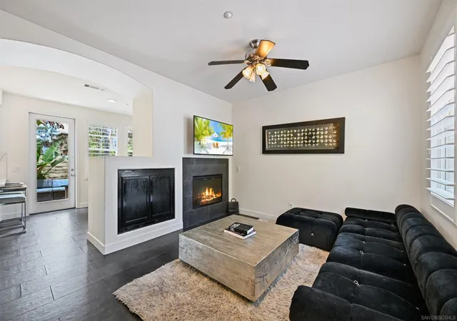 13295-calle-del-campo-5-san-diego-ca-92129/hzid_6f05d884