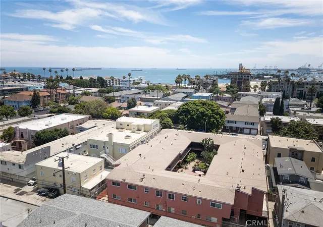 1023-e-1st-17-long-beach-ca-90802/hzid_df06bb3b