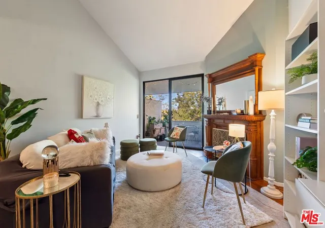 3480-barham-blvd-306-los-angeles-ca-90068/hzid_1639ea10