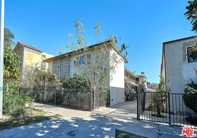 910-s-catalina-st-los-angeles-ca-90006/hzid_62067205