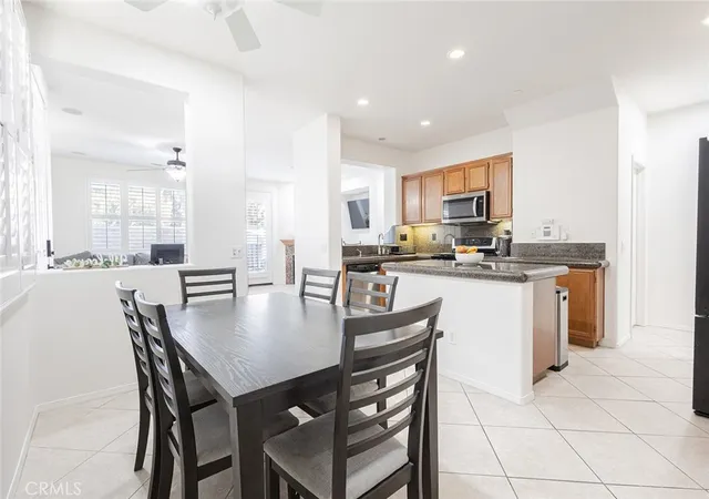 27923-cactus-ave-b-moreno-valley-ca-92555/hzid_c0b00675