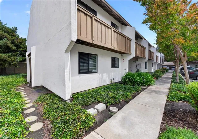 2201-monroe-st-601-santa-clara-ca-95050/hzid_7560e912