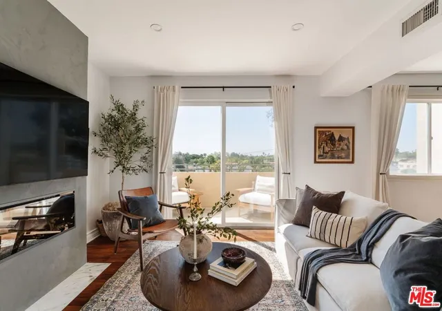 8866-alcott-st-4-los-angeles-ca-90035/hzid_c5ffb0db