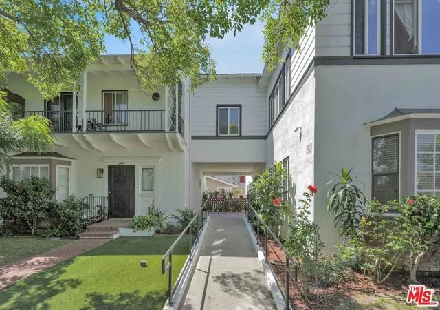 2442-w-18th-street-los-angeles-ca-90019/hzid_d2fc45bb