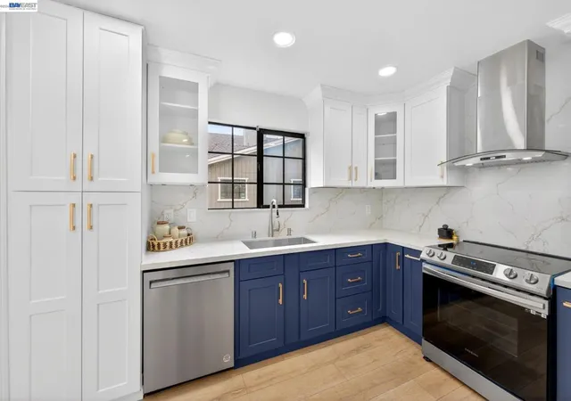 610-canyon-woods-ct-d-san-ramon-ca-94582/hzid_ad8cdfd4