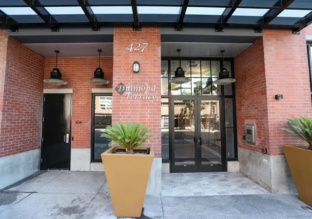 427-9th-avenue-501-san-diego-ca-92101/hzid_d220185c