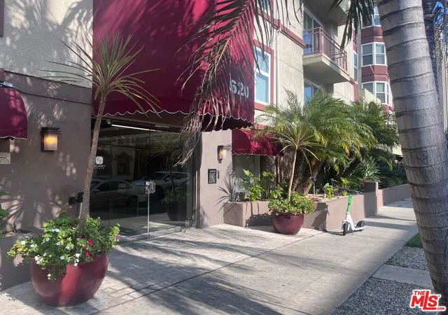 620-s-gramercy-pl-339-los-angeles-ca-90005/hzid_5b2d2bf7