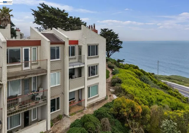 5003-palmetto-ave-83-pacifica-ca-94044/hzid_70fbc037