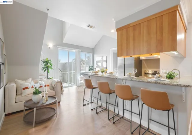 2330-university-ave-330-east-palo-alto-ca-94303/hzid_7e42c005