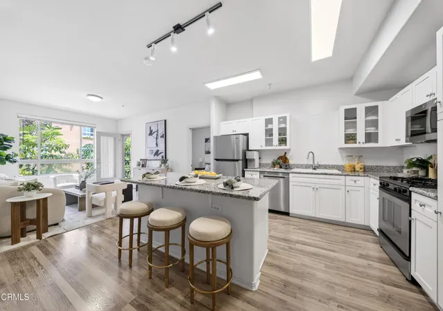 100-s-alameda-st-259-los-angeles-ca-90012/hzid_bc12e289
