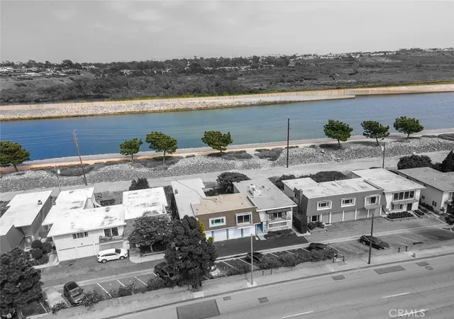 21662-brookhurst-c-huntington-beach-ca-92646/hzid_ceff86ce