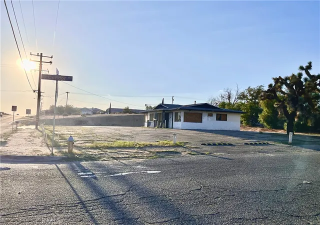 15720-mojave-dr-victorville-ca-92394/hzid_30e3da38