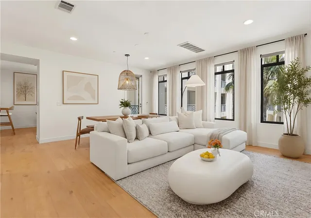 5625-crescent-park-w-207-playa-vista-ca-90094/hzid_00a77636