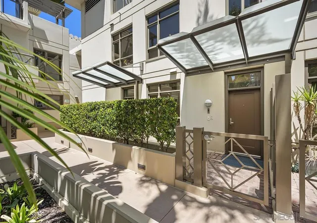 700-w-e-street-510-san-diego-ca-92101/hzid_a14d0429