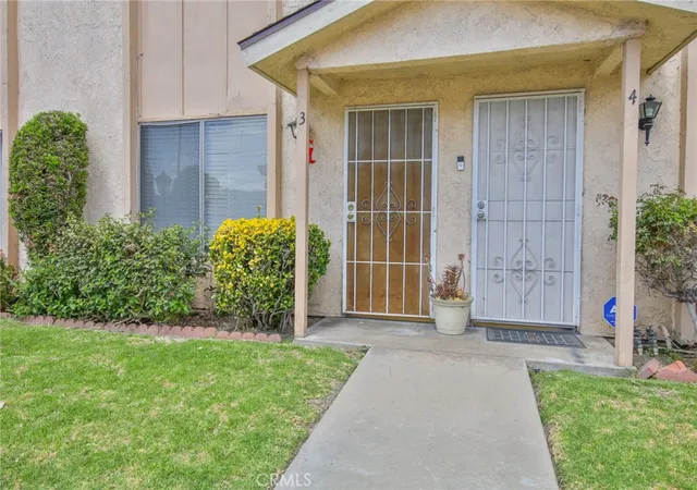 15927-santa-ana-ave-3-bellflower-ca-90706/hzid_5bcfa52e
