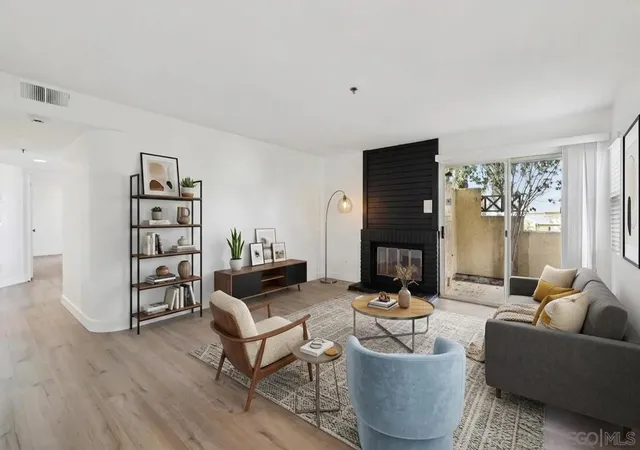 2077-lakeridge-circle-104-chula-vista-ca-91913/hzid_28aa0a69