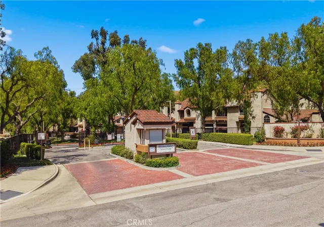 19-wildflower-pl-pomona-ca-91766/hzid_b737d483