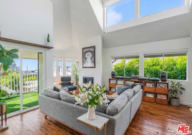 24-westwind-st-c-marina-del-rey-ca-90292/hzid_a577aab0