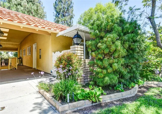 841-ronda-sevilla-p-laguna-woods-ca-92637/hzid_11f6d537