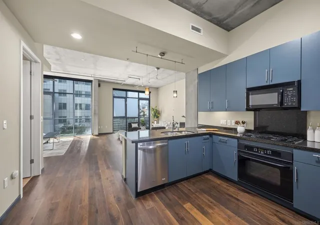 527-10th-ave-302-san-diego-ca-92101/hzid_fef65506