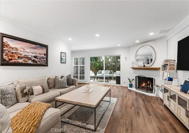 1741-tustin-ave-1a-costa-mesa-ca-92627/hzid_87a6c350