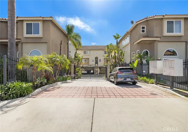 1940-maple-ave-111-costa-mesa-ca-92627/hzid_bd9dba99
