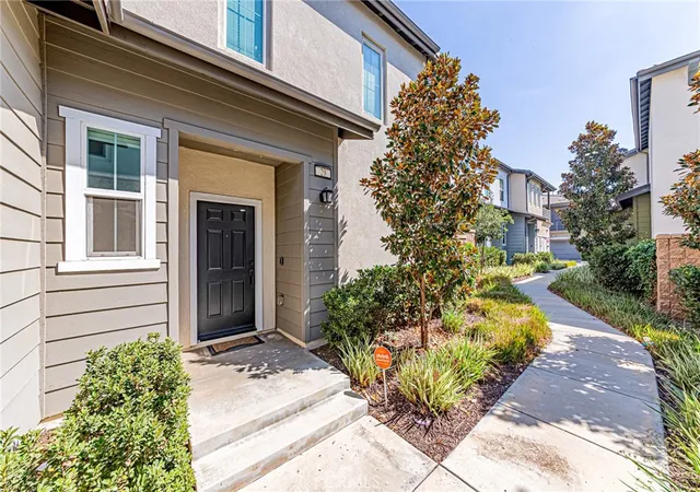 2333-s-via-esplanade-29-ontario-ca-91762/hzid_8303dd44
